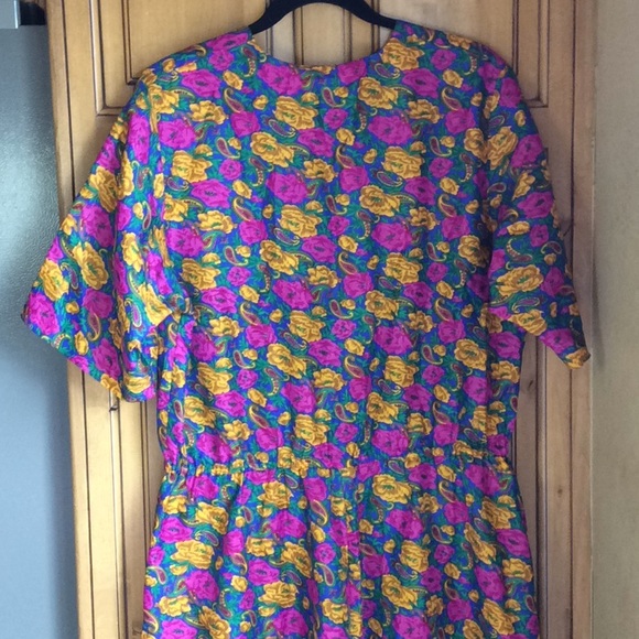 FINAL SALE PRICE Nicely Handmade Floral Dress - Picture 6 of 7